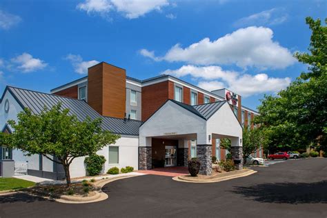 hotels in beckley wv near i 64